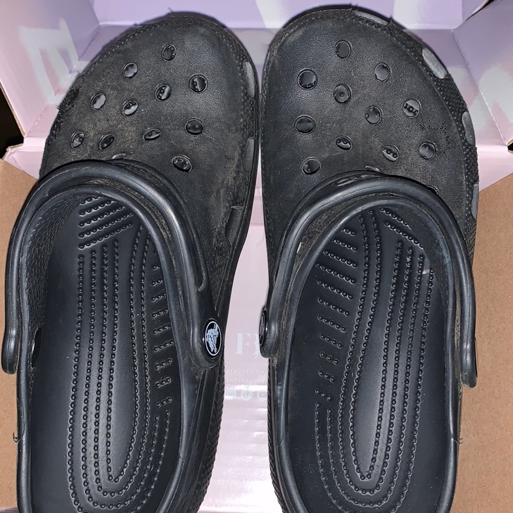 Crocs